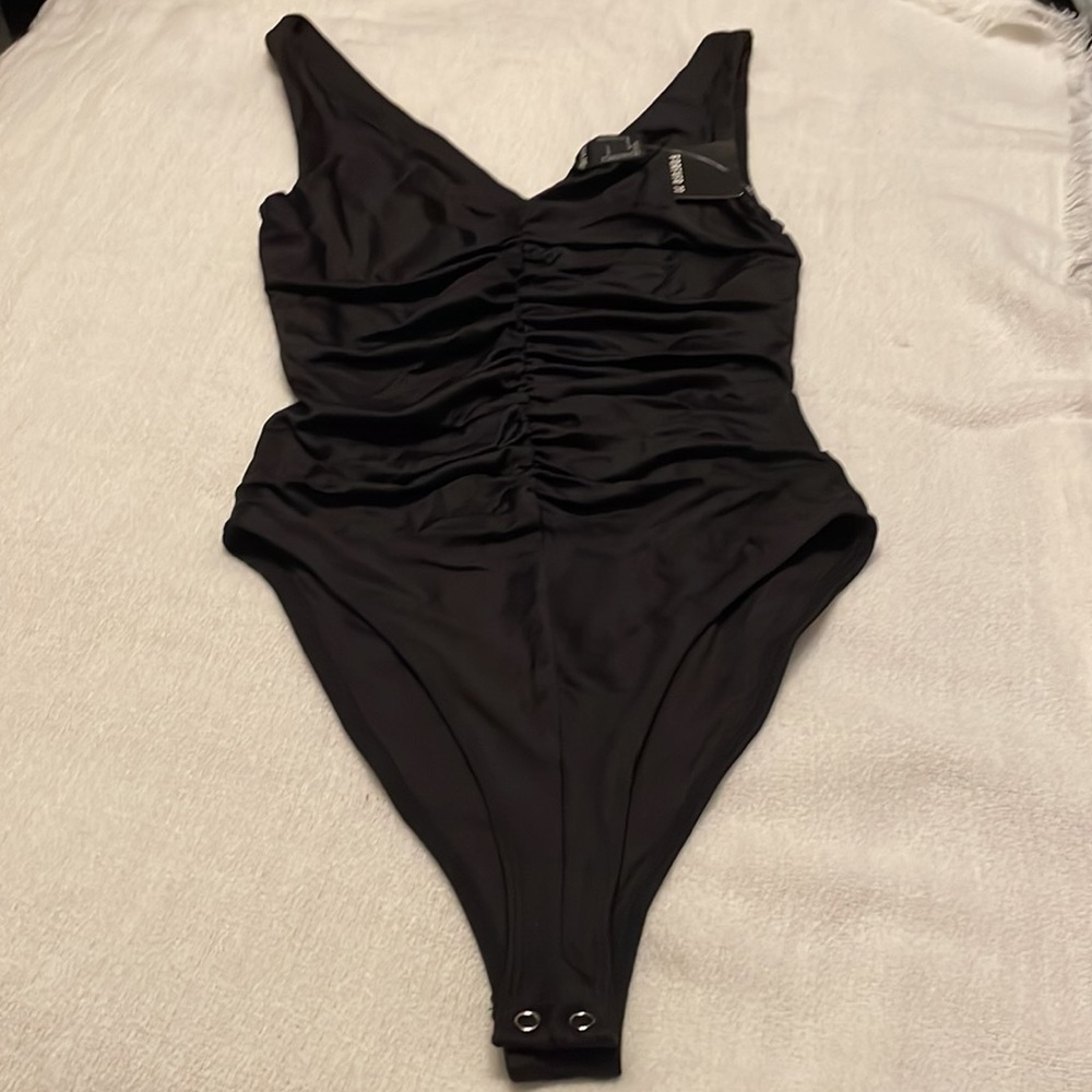 NWT FOREVER 21 Ruched Bodysuit